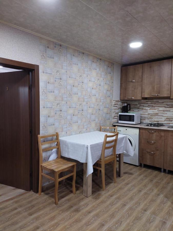 Sesilia Hotell Kazbegi Exteriör bild